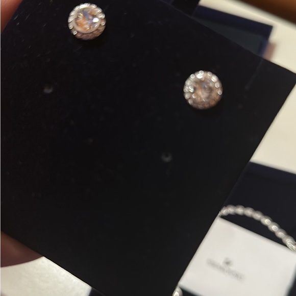 beautiful and simple set of Swarovski - Picture 5 of 5